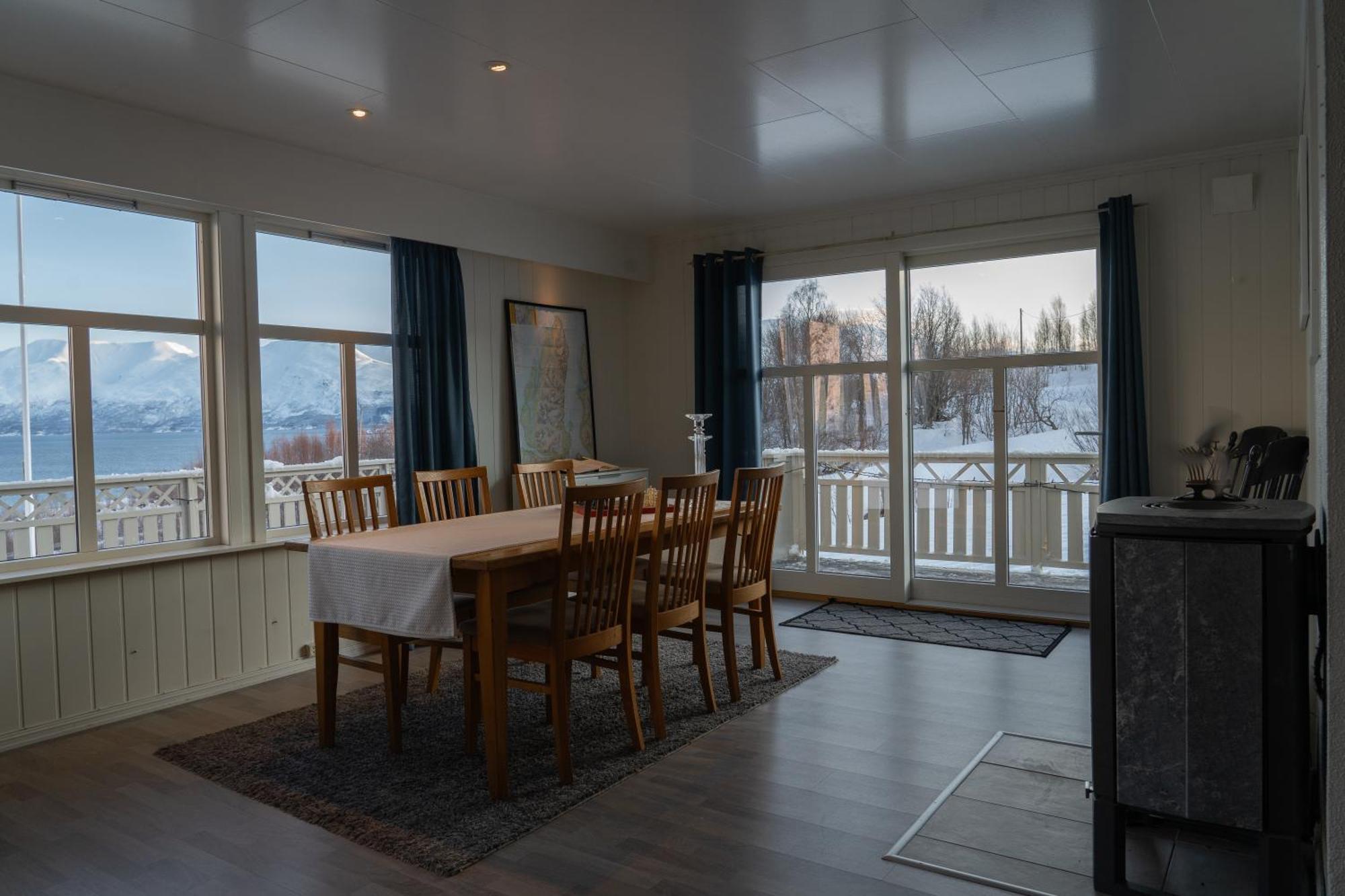Lyngen Aurora House Villa Koppangen Ngoại thất bức ảnh