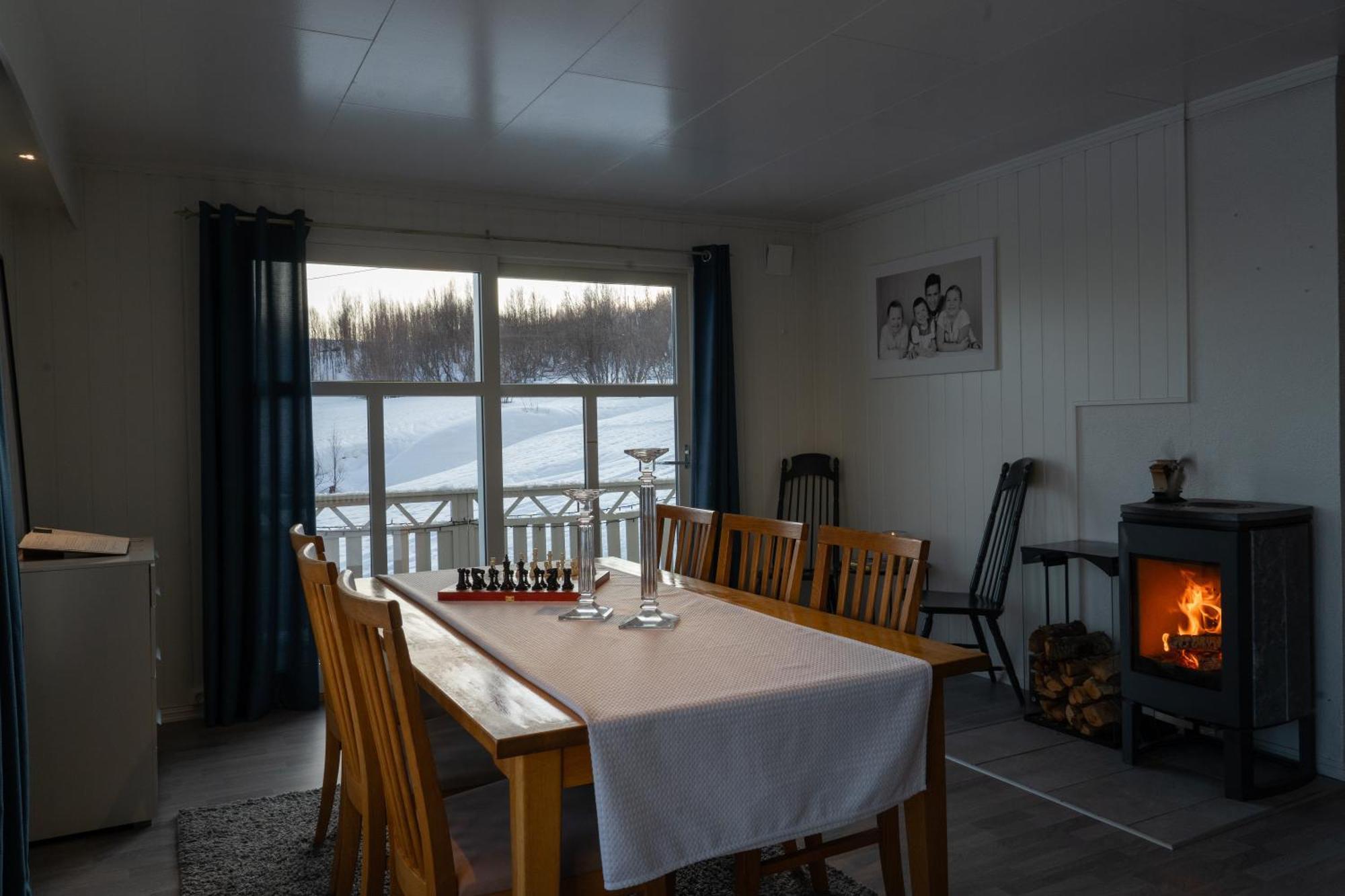 Lyngen Aurora House Villa Koppangen Ngoại thất bức ảnh
